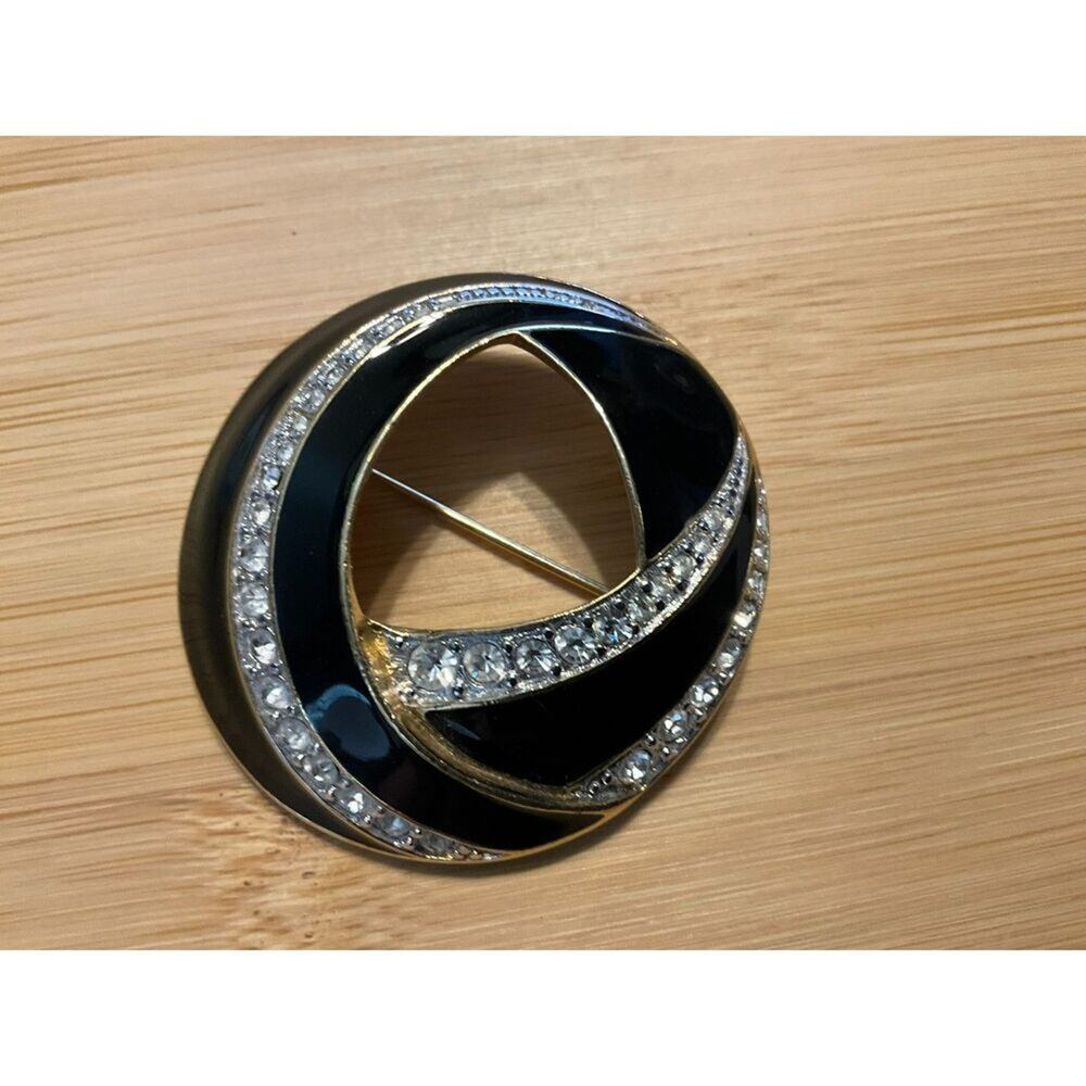 TriFari Brooch Black Enamel w/ Rhinestones Beautiful